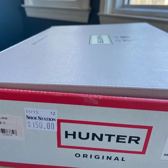 SOLD - NIB Hunter Tall Rain-boots- Black Women’s Size 7 - Picture 4 of 12